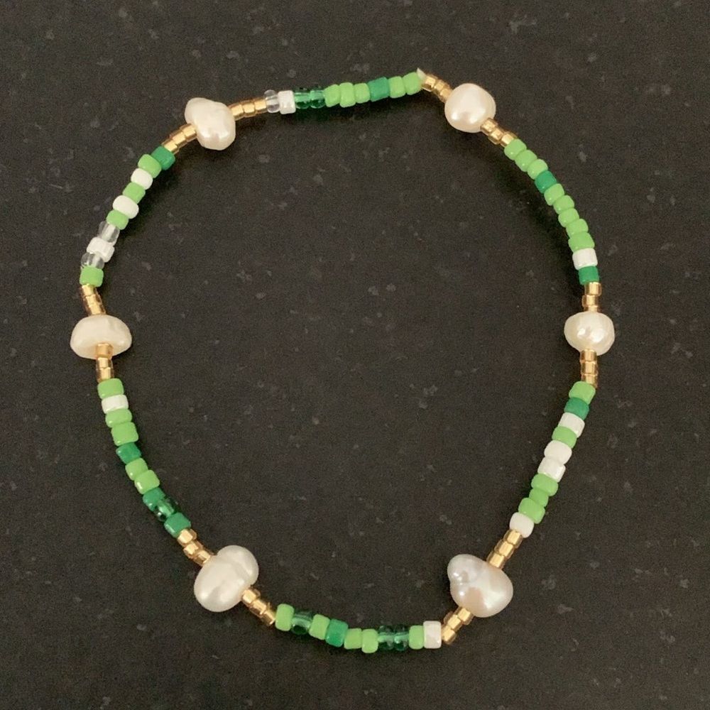 Freshwater Pearl & Miyuki Bead Stretch Bracelet